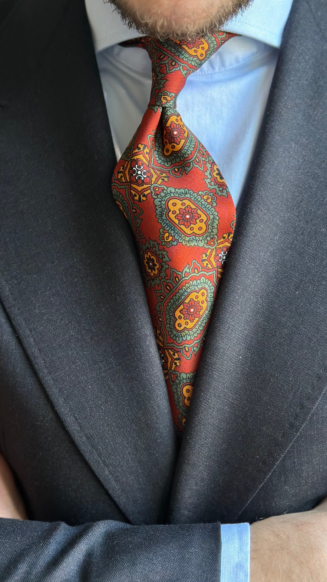 ROYAL TIE